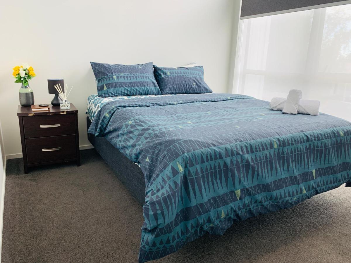 Auckland Homestay Near Airport-Room With En-Suite, Free Parking Papakura Exterior photo